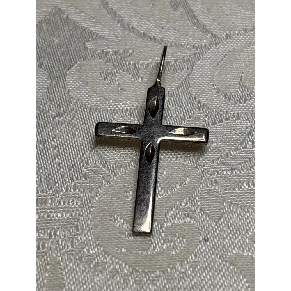 Silver unmarked Diamond Cut & 12K Gold Filled Tapered Cross Pendant Set